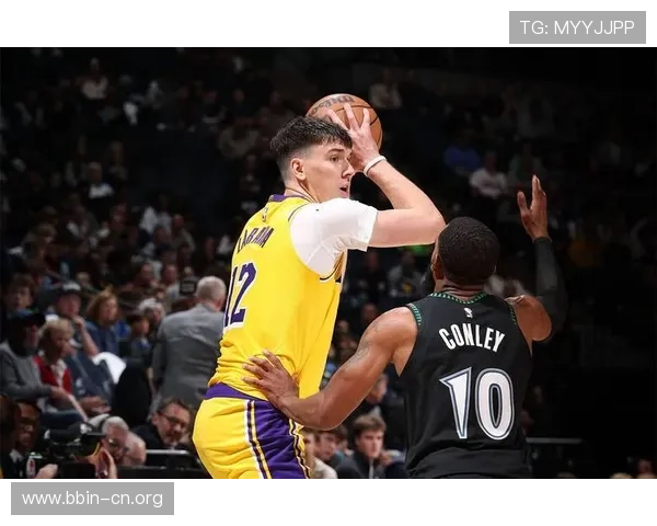 湖人赛前狂言引热议赛后表现出乎意料现场真香瞬间引爆全场